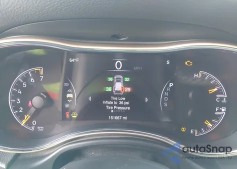 2015 Jeep Grand Cherokee Altitude z USA, uszkodzony, nr VIN 1C4RJFAG0FC725799